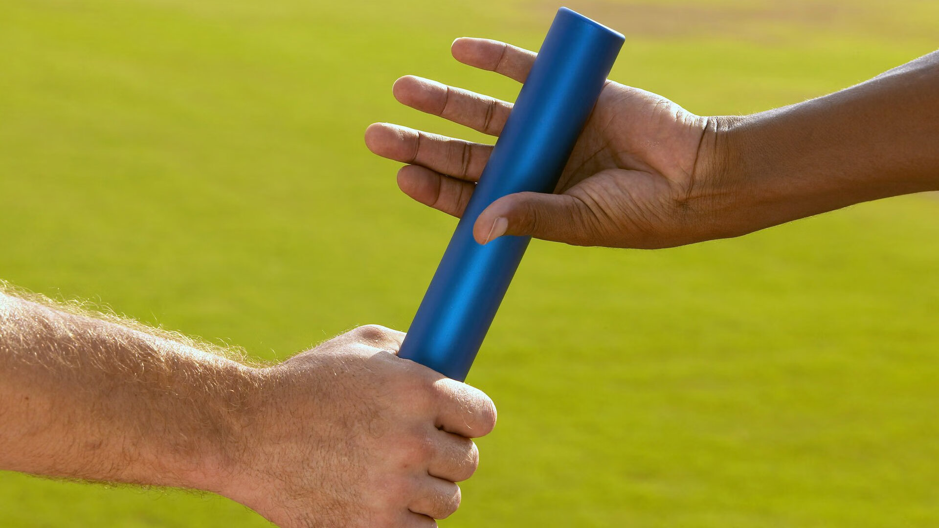 中国篮球教练员战术执行力提升及训练方法创新,篮球教练员的基本素养